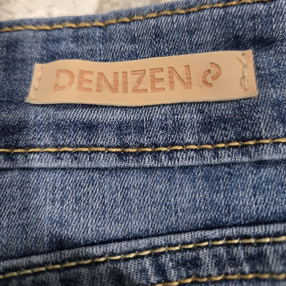 Denizen from Levi's Classic Blue Denim - Picture 3 of 12